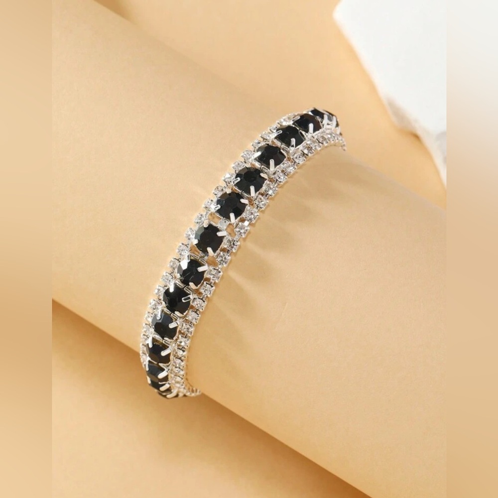 🌹‎ Rhinestone Bracelet - Black